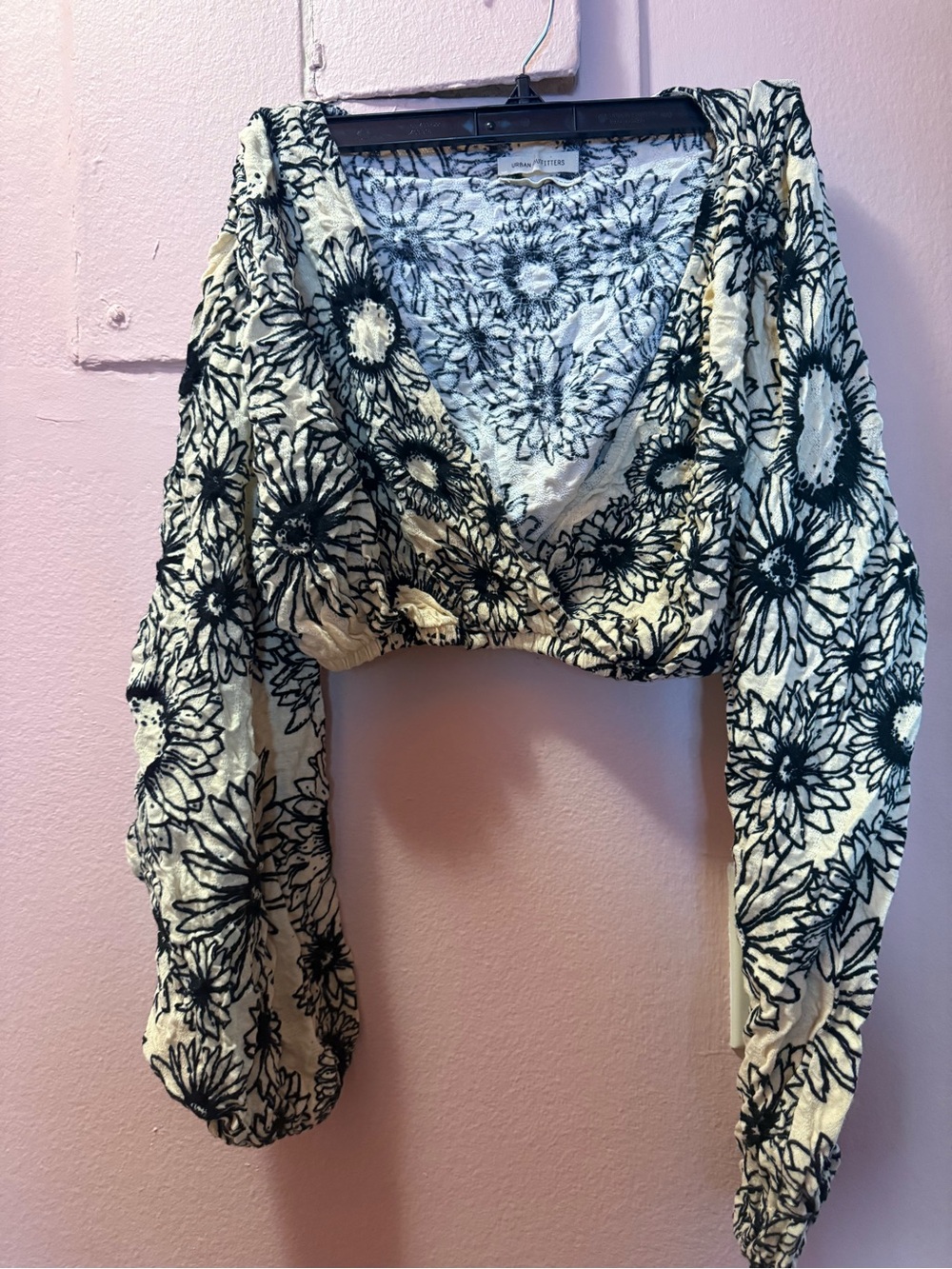 Urban Outfitters Floral V-Neck Long Sleeve Crop Top in Cream and Black